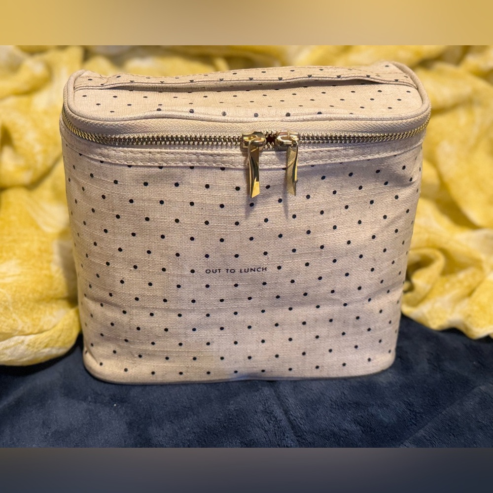 Kate Spade FabFitFun out to Lunch Insulated Polka Deco Dot Tote (Beige) EUC